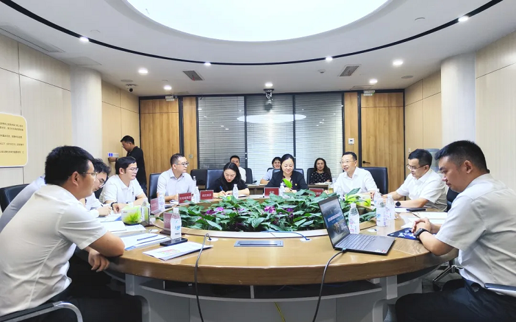 路橋集團(tuán)與成都高新區(qū)管委會開展交流座談
